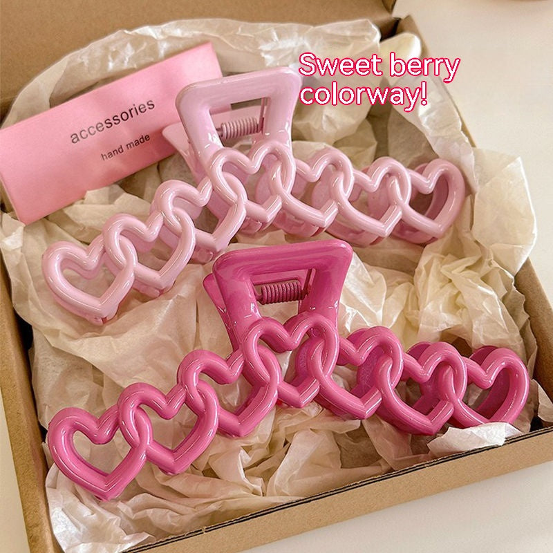 Love Heart-shaped Clips